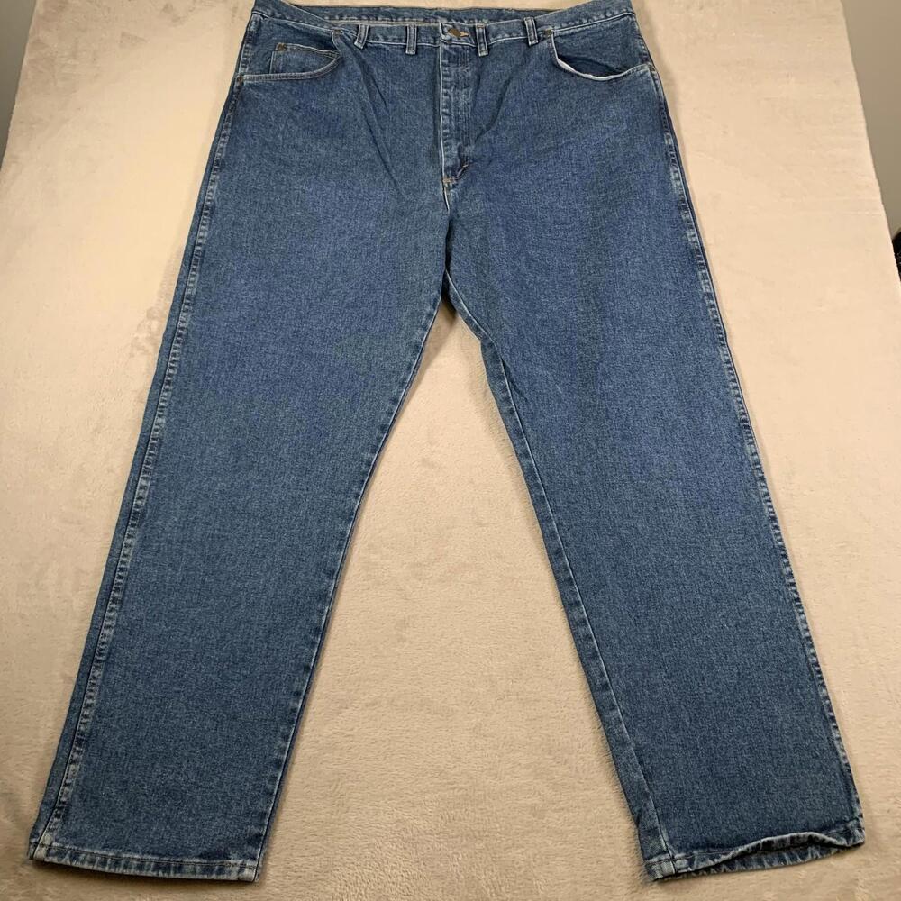Wrangler Rugged Wear Jeans Mens 46x32 Blue Relaxed Fit Straight Leg Denim Pants